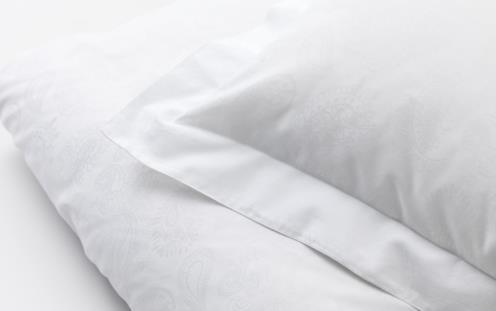 DUX Bettwäsche Superior Satin, Paisley weiß